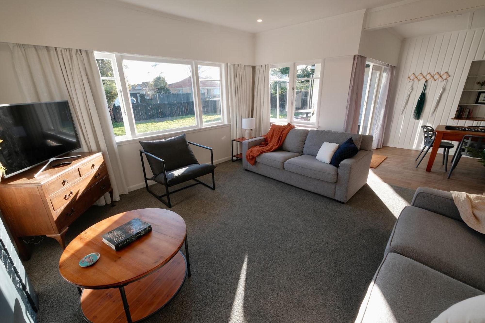 4 Bedroom In Great Location Hamilton Esterno foto