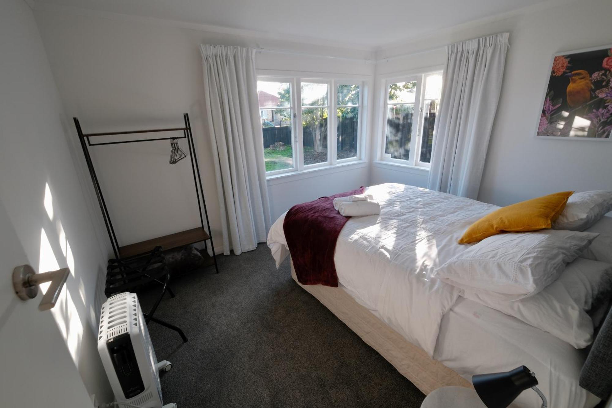 4 Bedroom In Great Location Hamilton Esterno foto