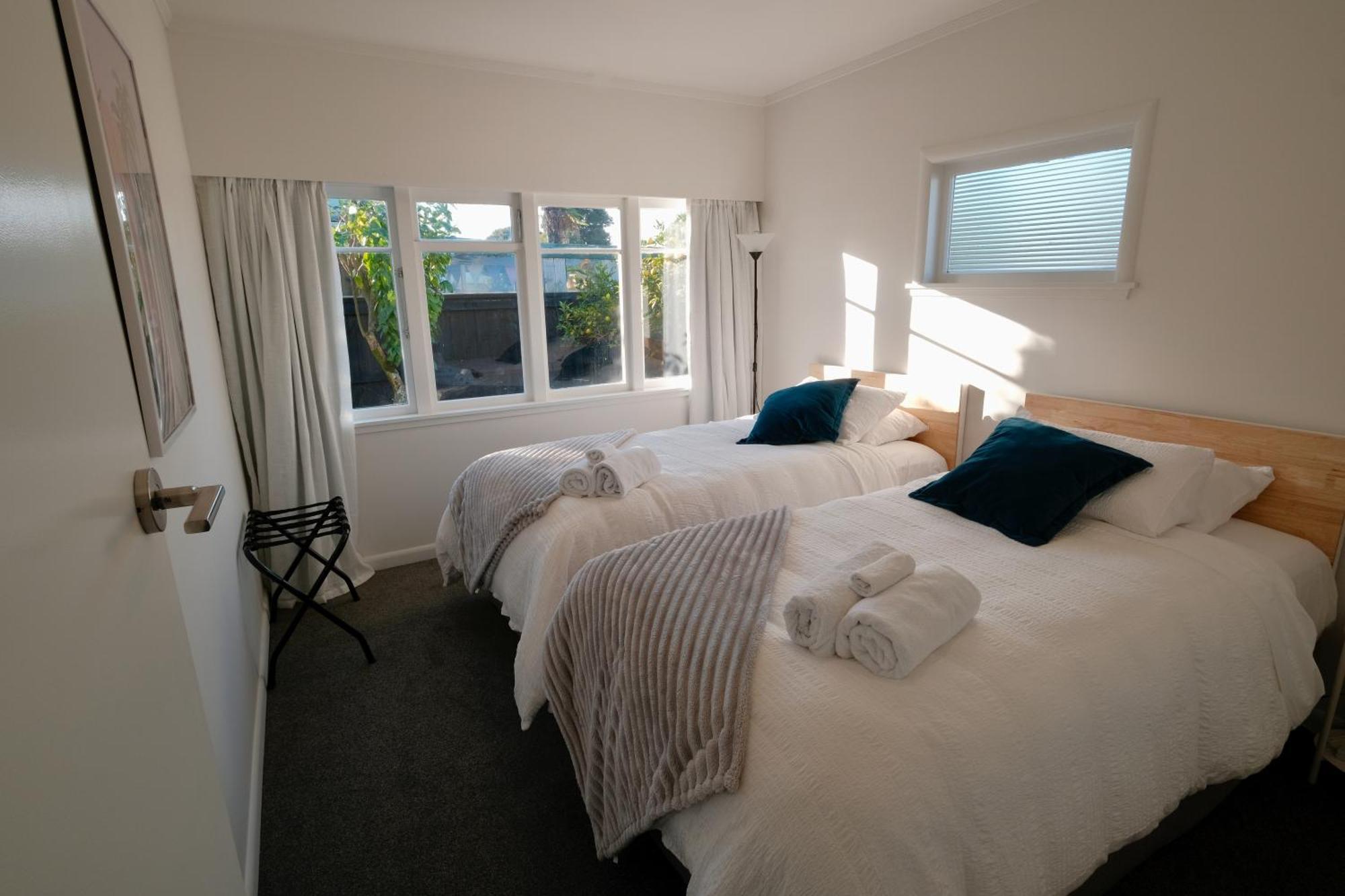 4 Bedroom In Great Location Hamilton Esterno foto