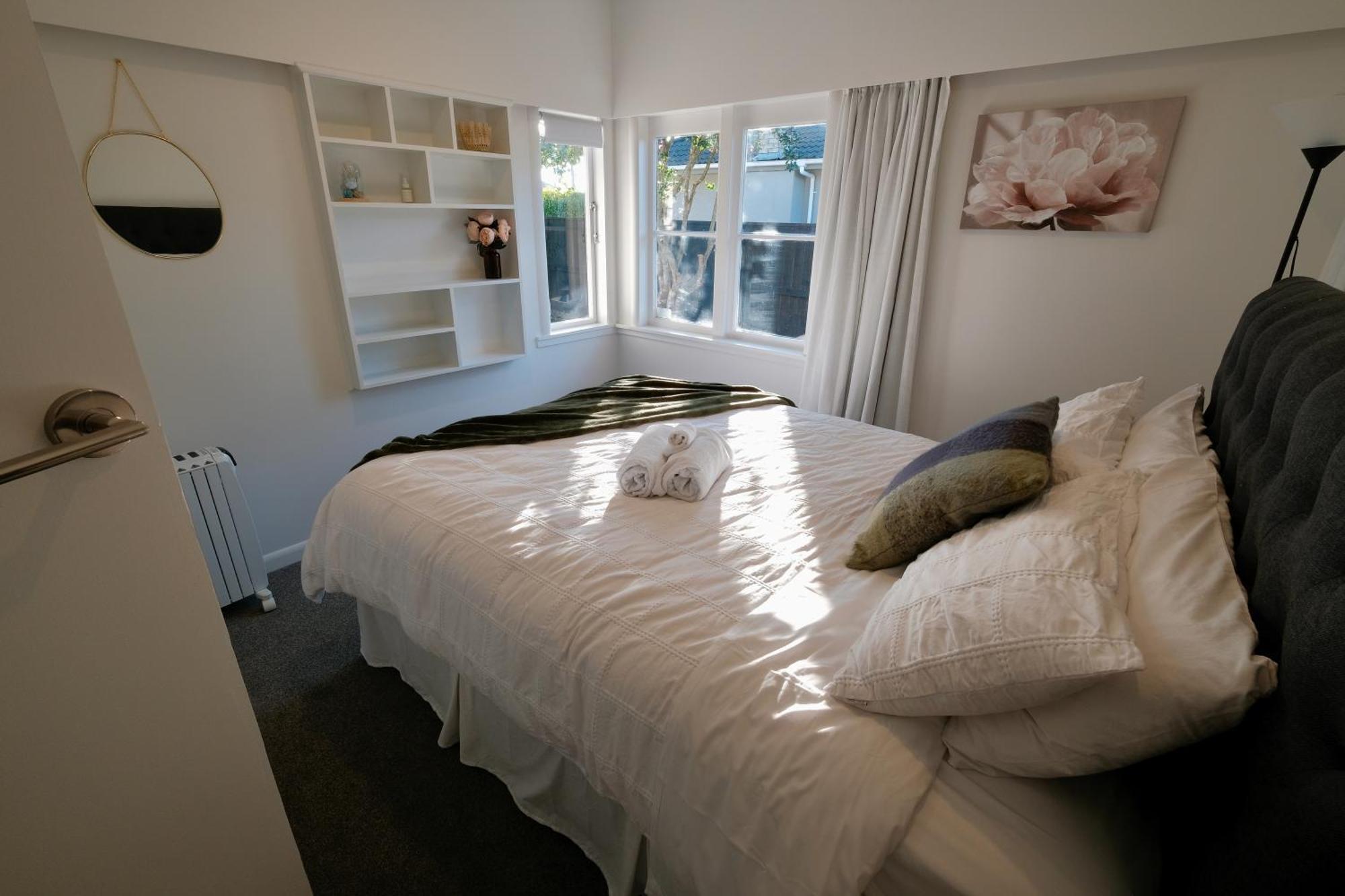 4 Bedroom In Great Location Hamilton Esterno foto