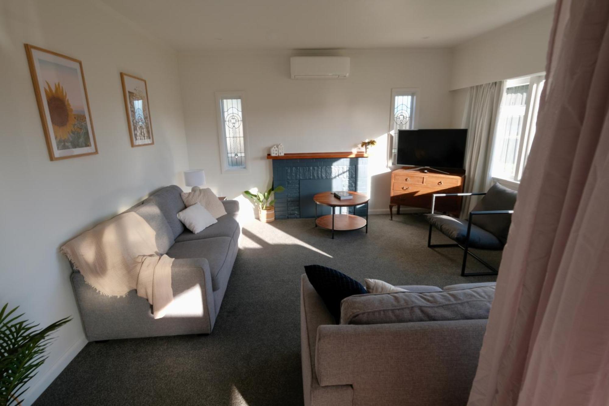 4 Bedroom In Great Location Hamilton Esterno foto